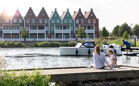 Roompot Hotel Marinapark Volendam